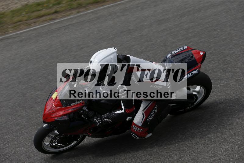 /09 19.04.2026  Caremotion get faster ADR/Gruppe gelb/210